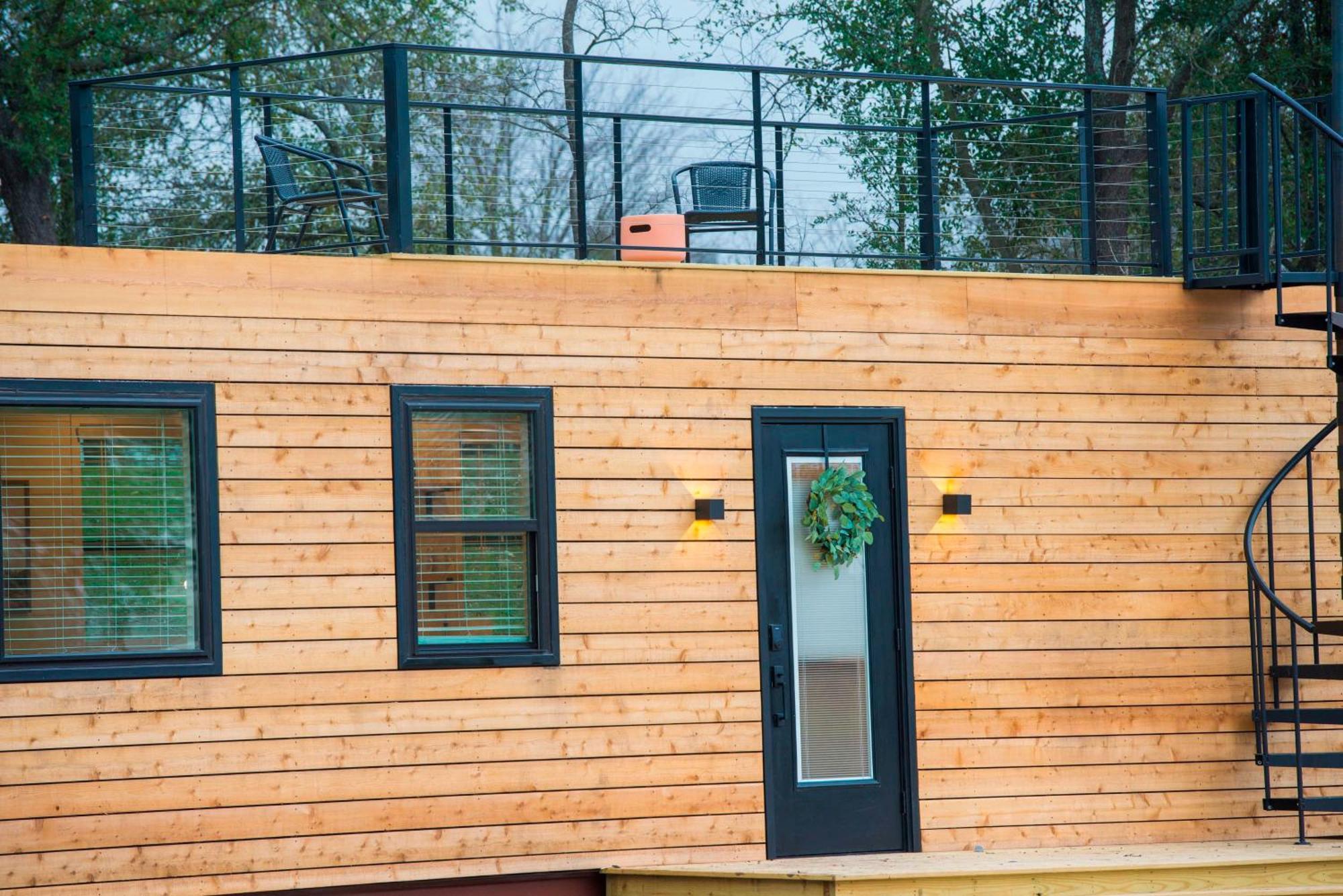 Container Home With Rooftop Views And Pickleball-Pecan Grove Bellmead المظهر الخارجي الصورة