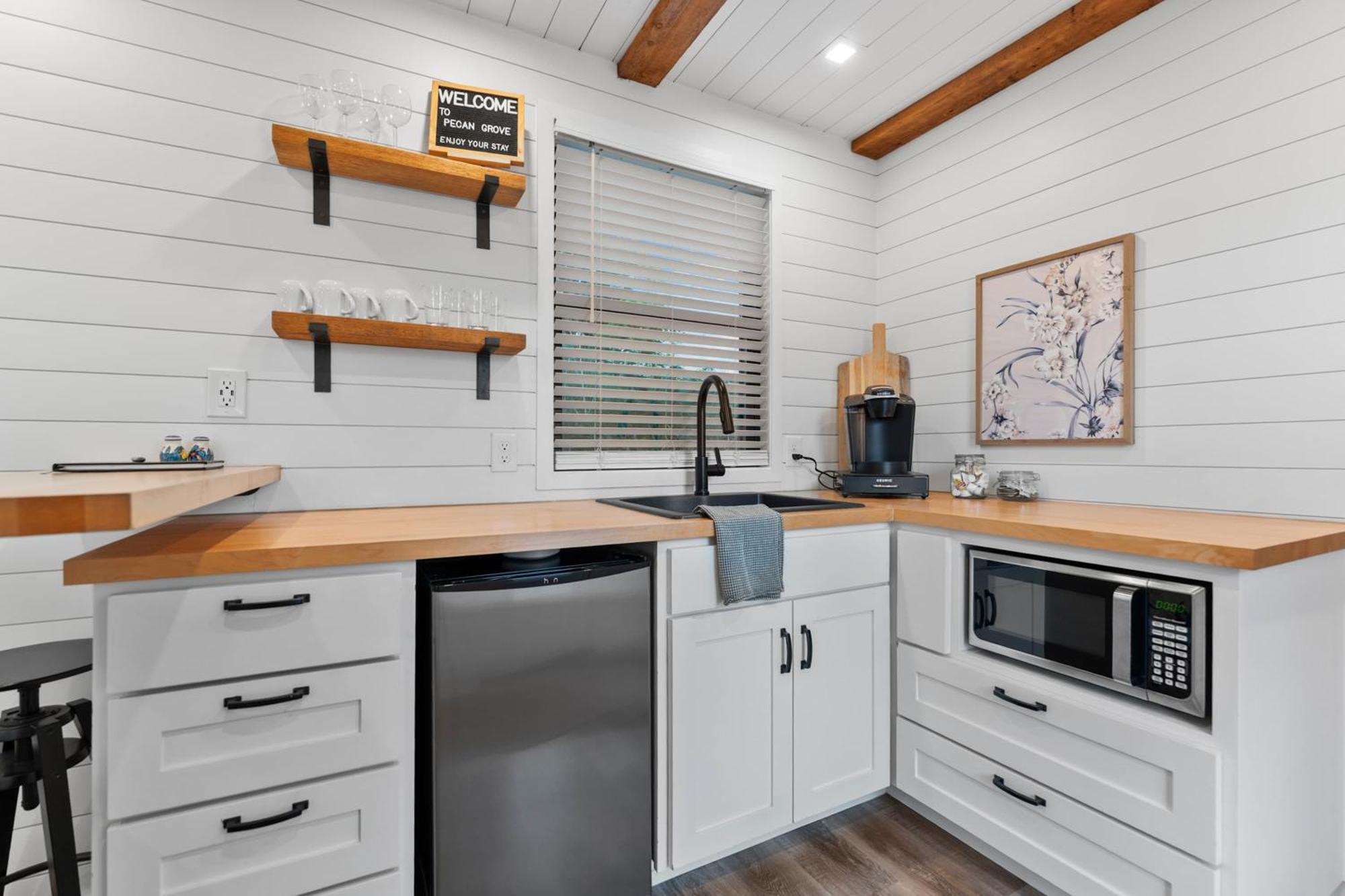 Container Home With Rooftop Views And Pickleball-Pecan Grove Bellmead المظهر الخارجي الصورة